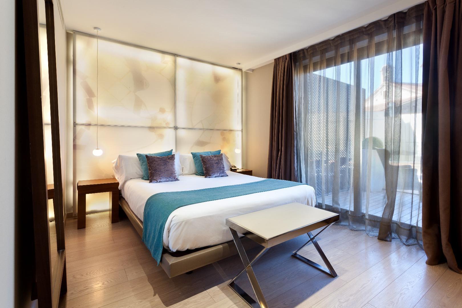 Hotel Espana Ramblas Барселона Екстериор снимка