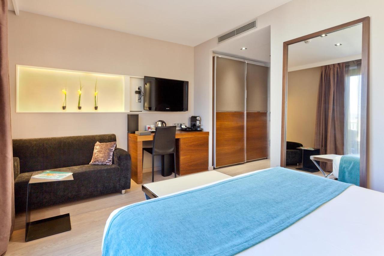 Hotel Espana Ramblas Барселона Екстериор снимка